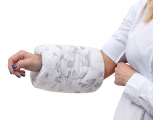 Coussin d&rsquo;allaitement de main <i>secret forest</i>