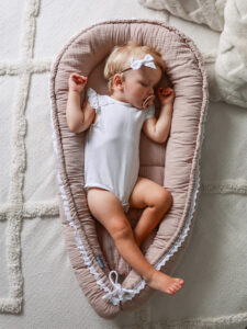 Cocon pour nouveau né <i>Cuddly Muslin Beige</i> Cocon pour nouveau né <i>Cuddly Muslin Beige</i>